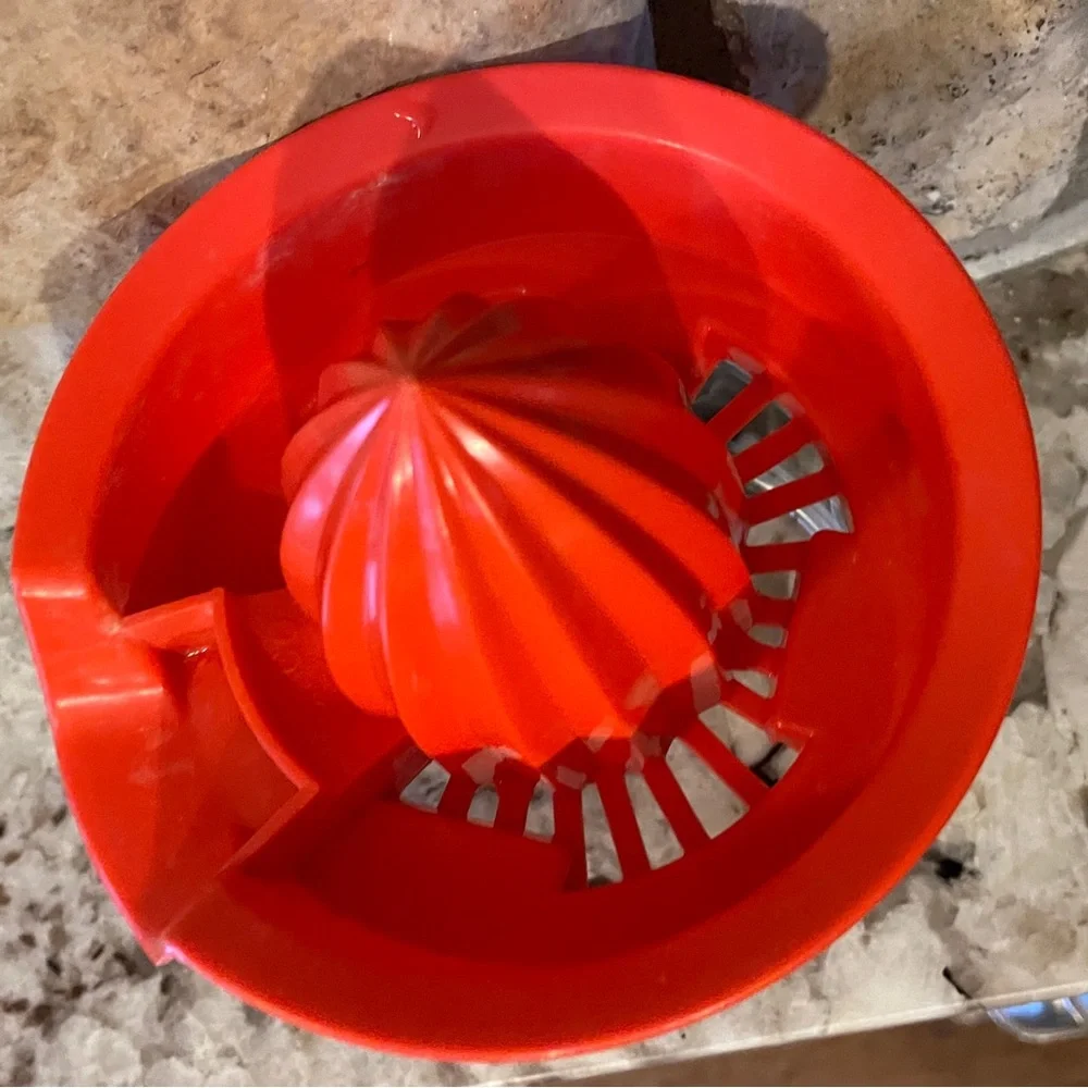 Vintage Gemco Juicer Heavy Duty Reamer & Strainer Glass Container Orange Top USA